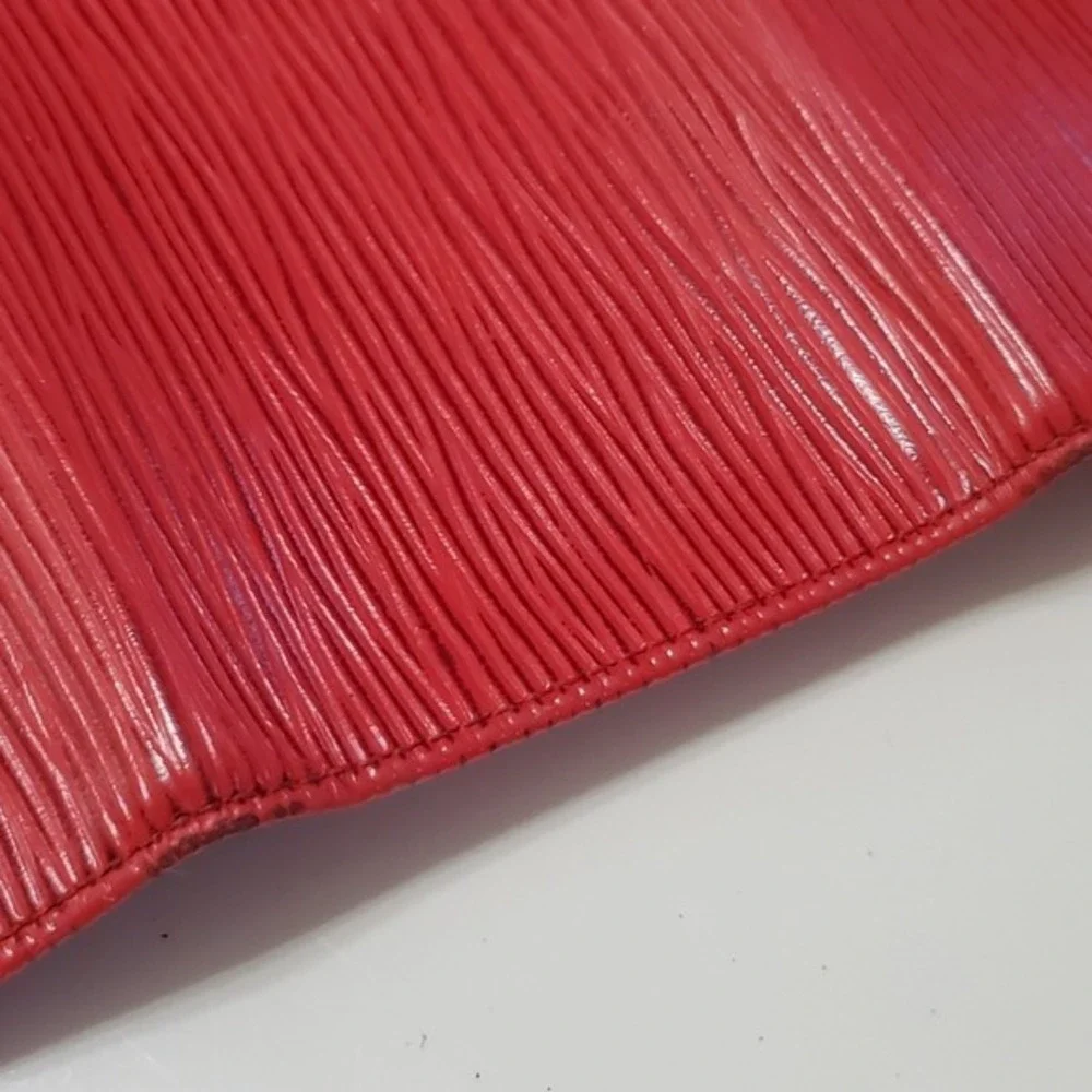 Louis Vuitton Epi Leather 6 Key Holder